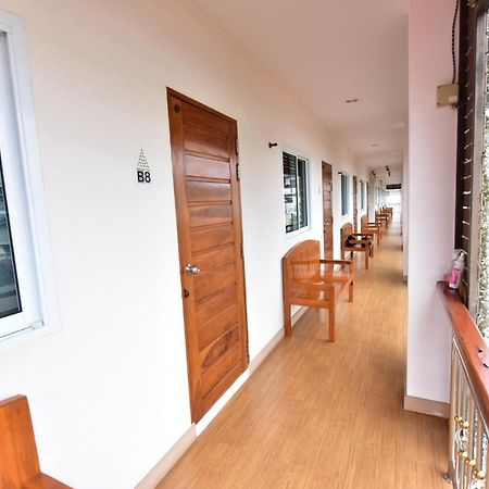 Kt Knight Hotel Сурин Экстерьер фото